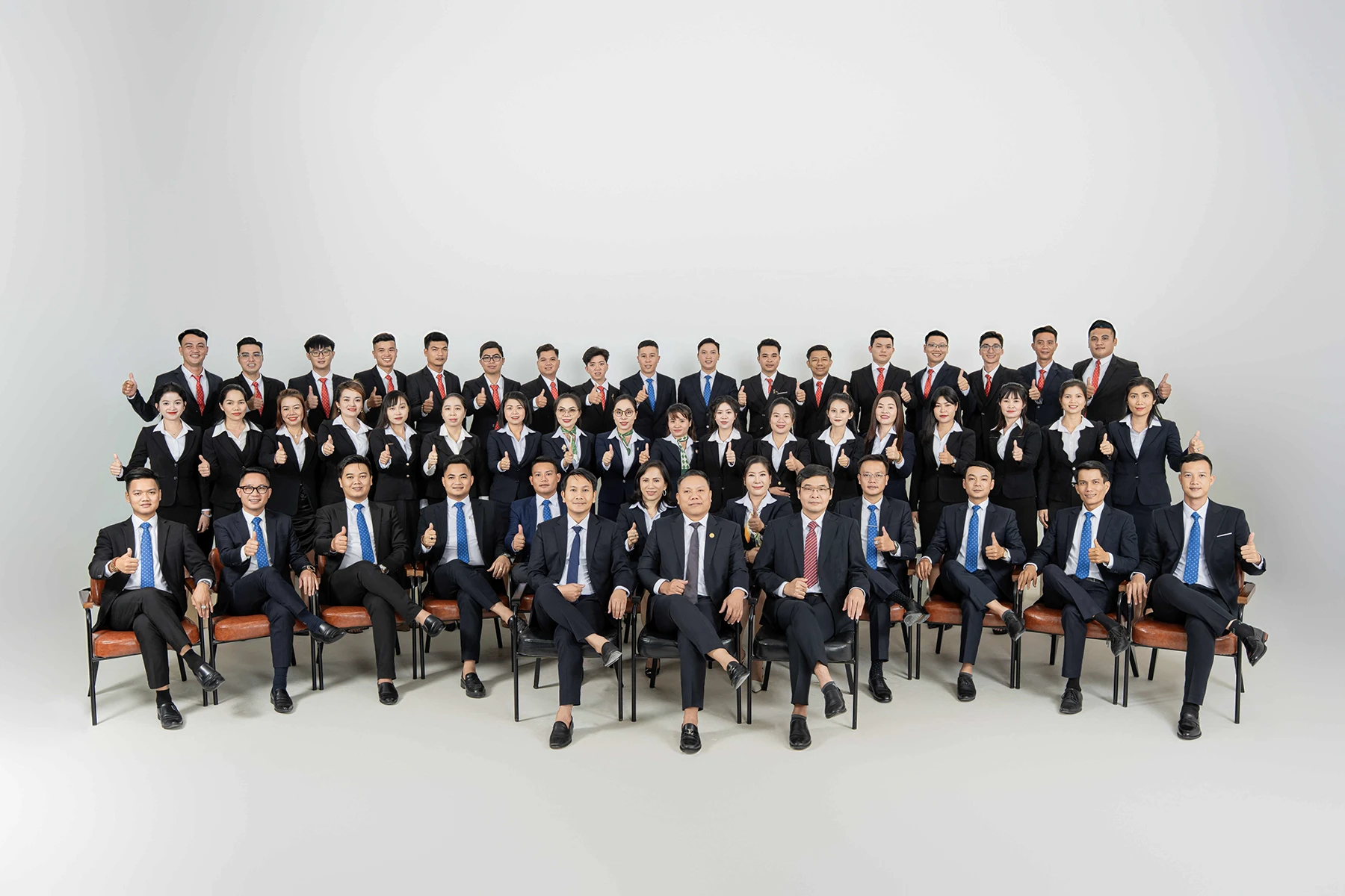 chụp ảnh profile doanh nghiệp