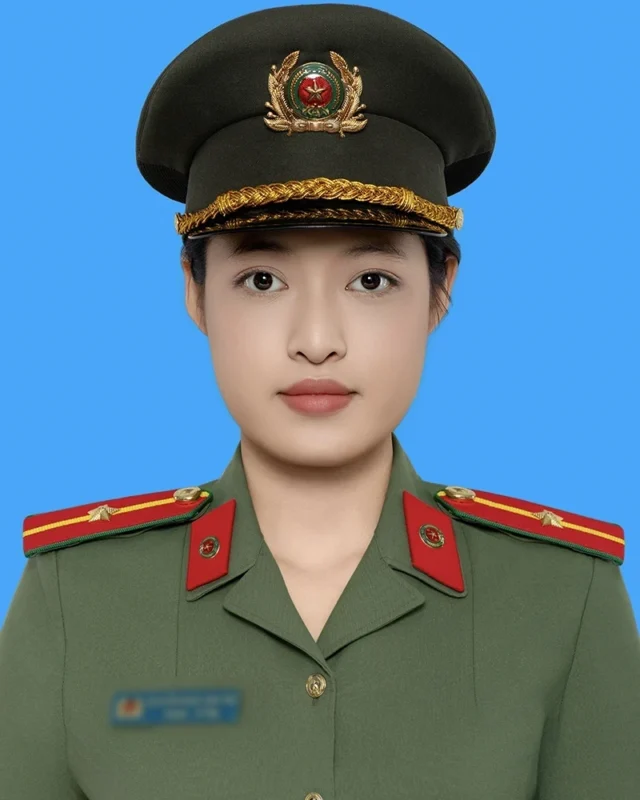 Ảnh thẻ nền xanh